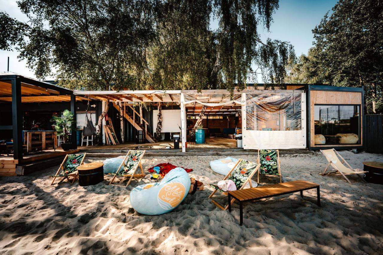 Camping Molo Surf Spot Jastarnia Extérieur photo